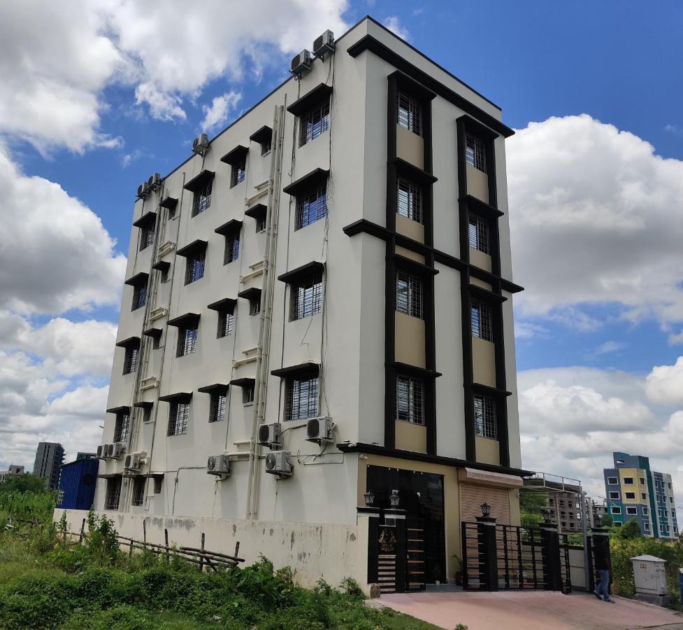 Sanjiva Suites Calcutá Exterior foto